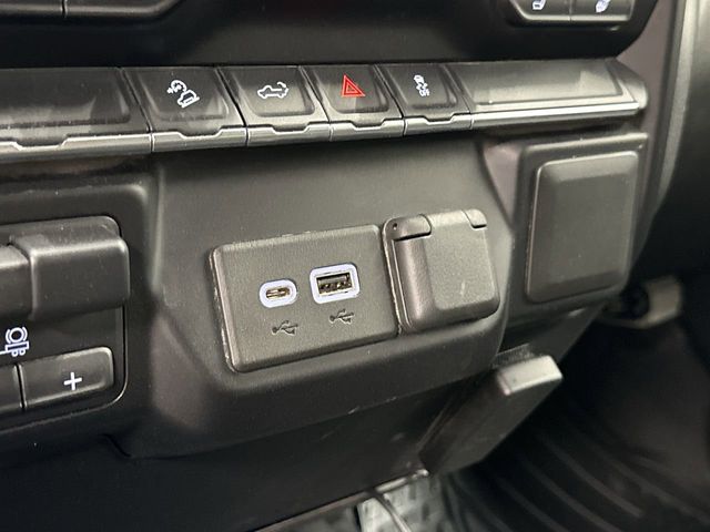 Thumbnail: 2021 GMC Sierra 2500 - 27