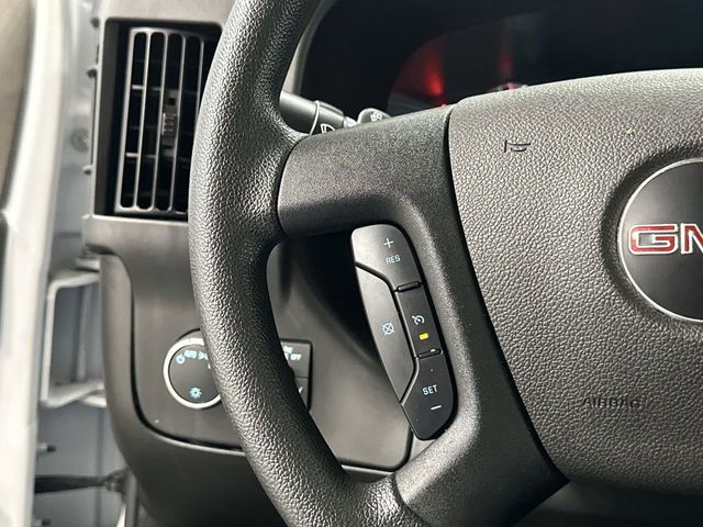 Thumbnail: 2024 GMC Savana - 22