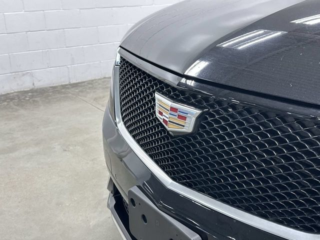 Thumbnail: 2023 Cadillac XT6 - 4