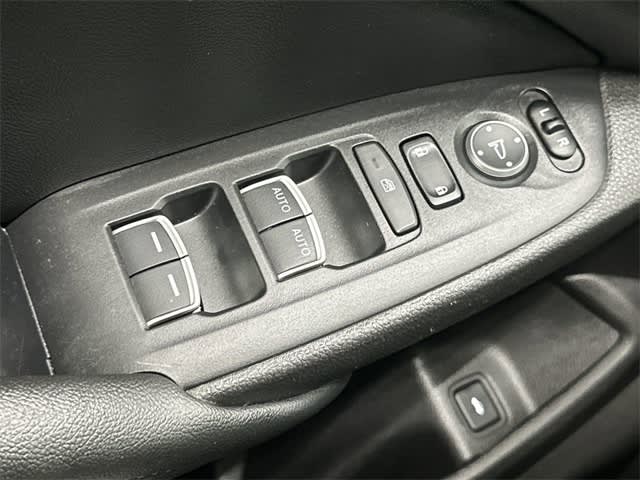 Thumbnail: 2022 Honda Accord - 25