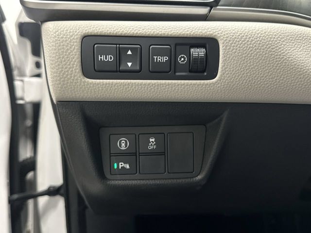 Thumbnail: 2019 Honda Accord - 24