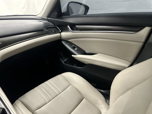 Thumbnail: 2019 Honda Accord - 20