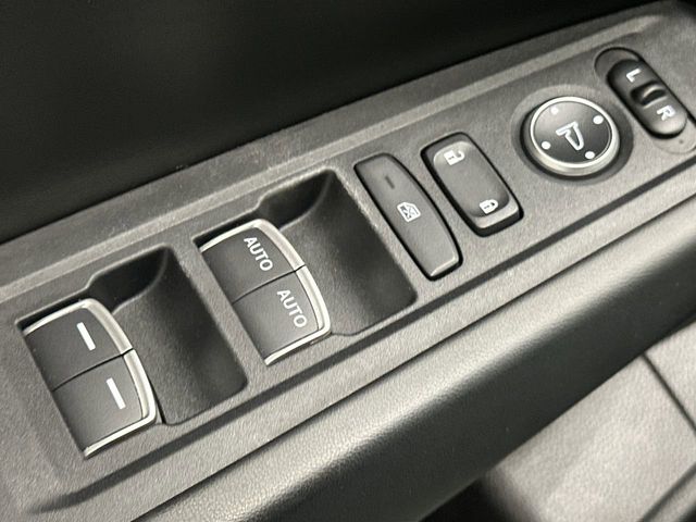 Thumbnail: 2025 Honda Accord - 25