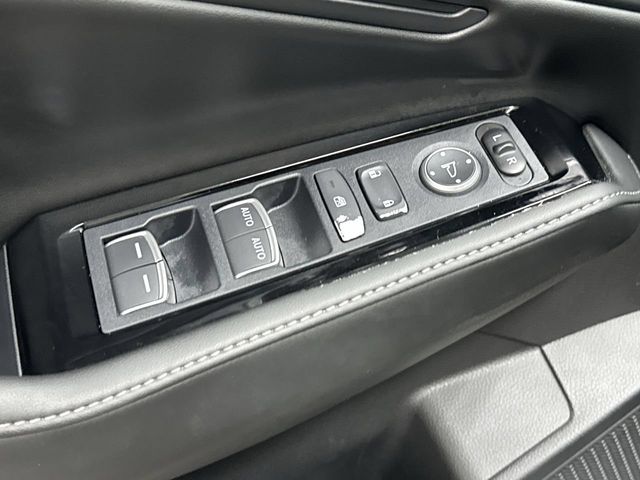 Thumbnail: 2025 Honda Accord - 25