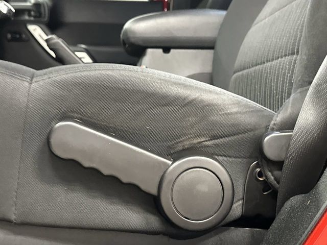 Thumbnail: 2011 Jeep Wrangler - 27