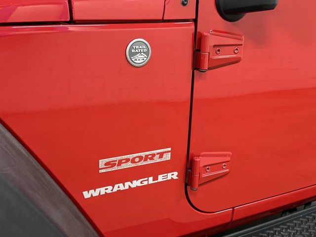 Thumbnail: 2011 Jeep Wrangler - 29