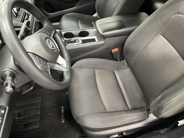 Thumbnail: 2025 Nissan Altima - 7