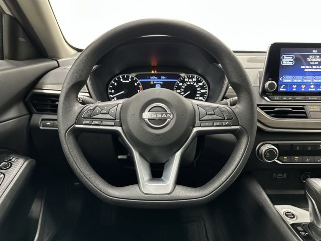 Thumbnail: 2025 Nissan Altima - 6