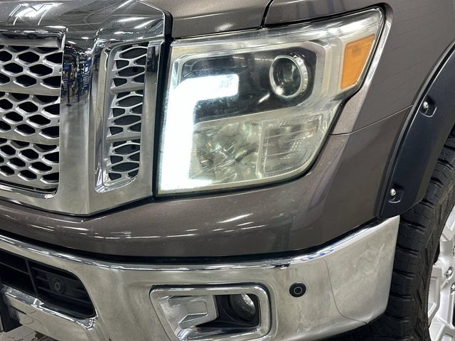 Thumbnail: 2016 Nissan Titan - 32