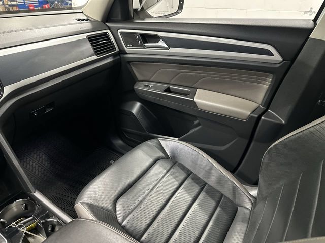 Thumbnail: 2023 Volkswagen Atlas - 8
