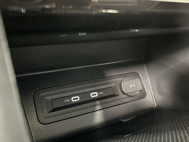 Thumbnail: 2023 Volkswagen Atlas - 30