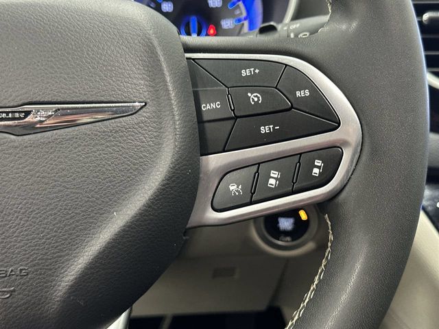 Thumbnail: 2024 Chrysler Pacifica - 24