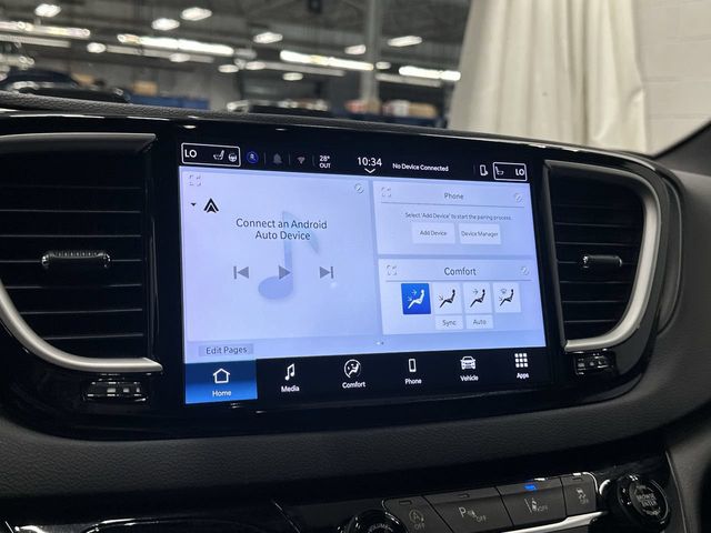 Thumbnail: 2025 Chrysler Pacifica - 10