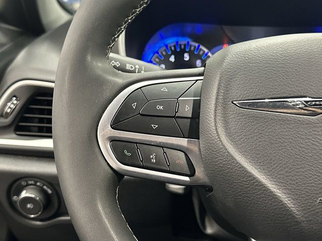 Thumbnail: 2025 Chrysler Pacifica - 22