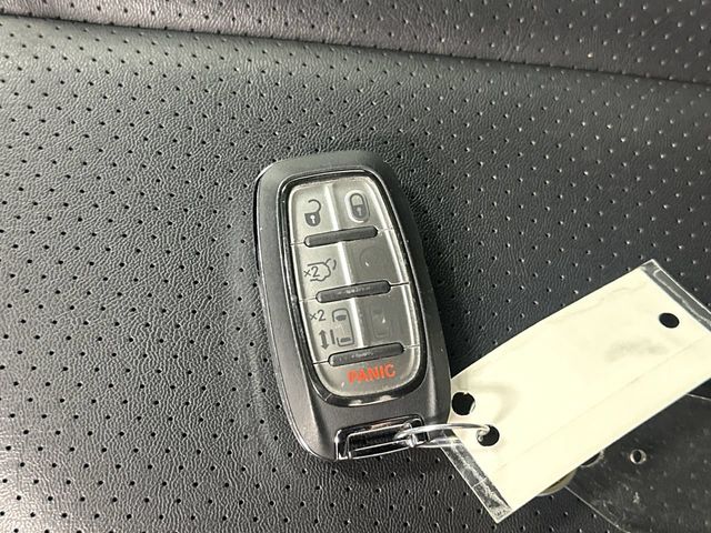 Thumbnail: 2026 Chrysler Pacifica - 11