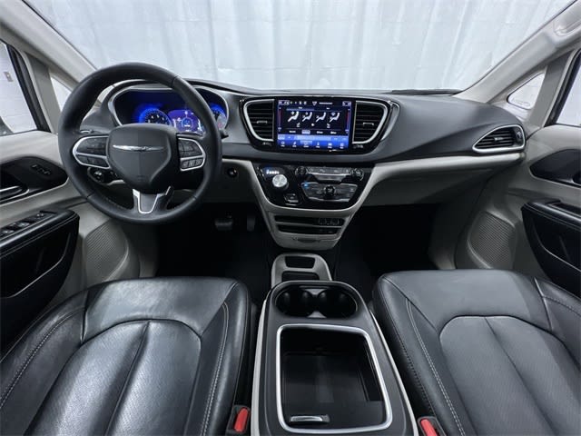 2022 Chrysler Pacifica Touring L 7