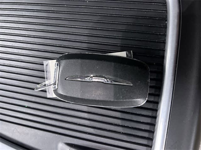 2022 Chrysler Pacifica Touring L 28