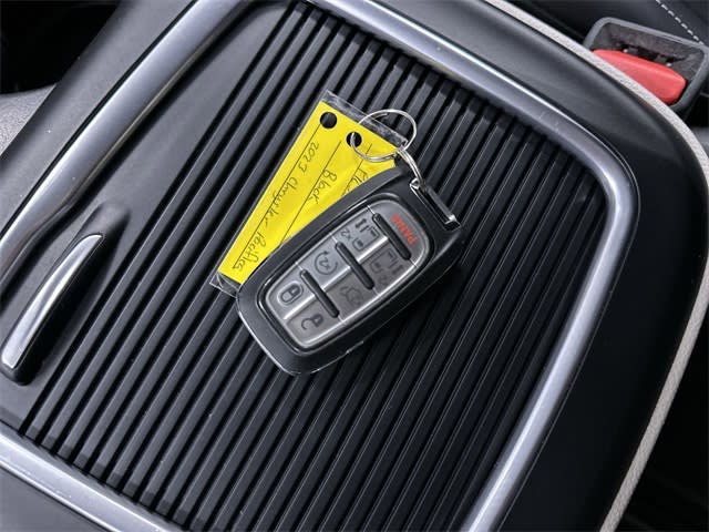 2023 Chrysler Pacifica Touring L 14