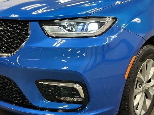 Thumbnail: 2026 Chrysler Pacifica - 33