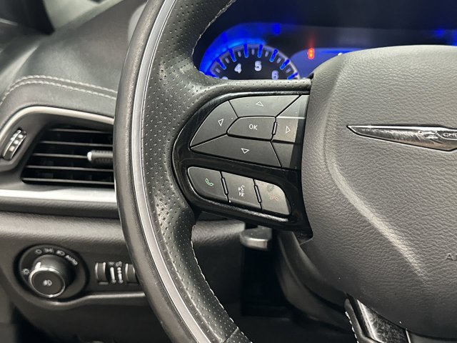 Thumbnail: 2020 Chrysler Pacifica - 22