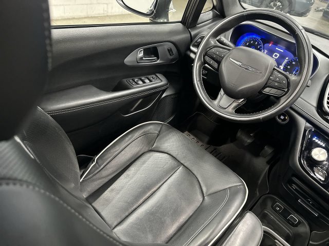 Thumbnail: 2020 Chrysler Pacifica - 2