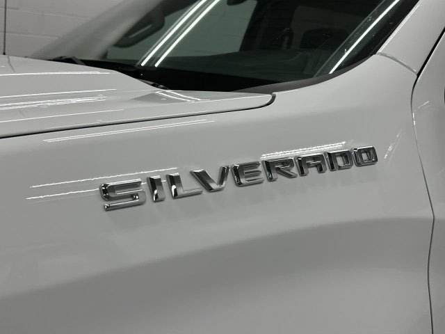 Thumbnail: 2026 Chevrolet Silverado 1500 - 4
