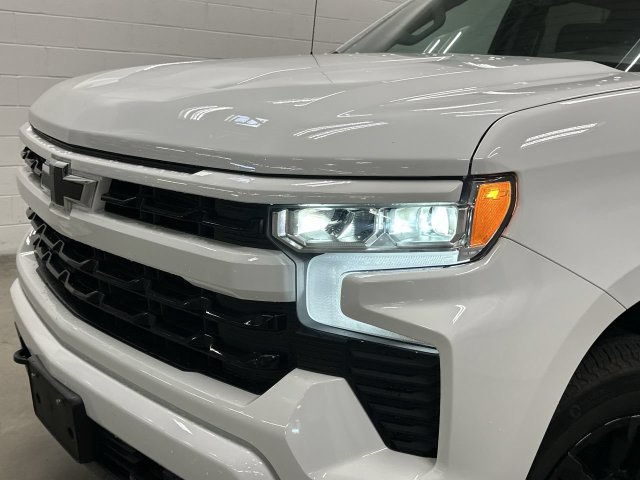 Thumbnail: 2026 Chevrolet Silverado 1500 - 33