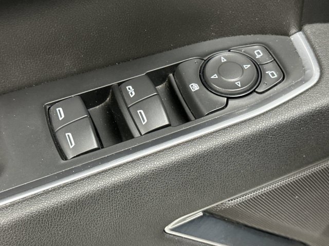 Thumbnail: 2026 Chevrolet Silverado 1500 - 25
