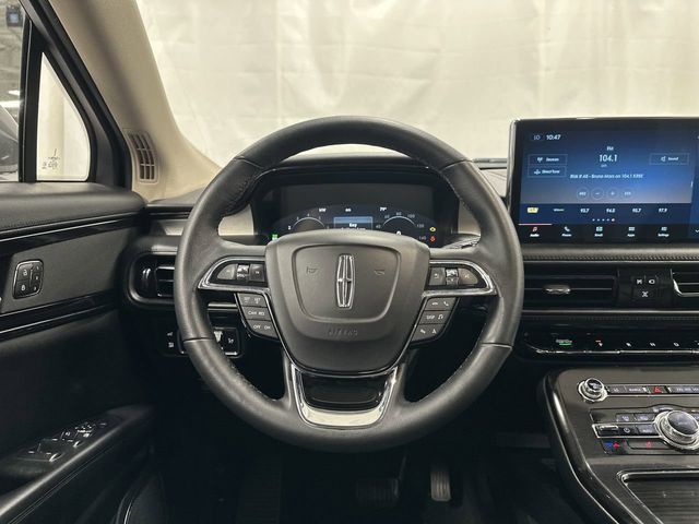 Thumbnail: 2022 Lincoln Nautilus - 7
