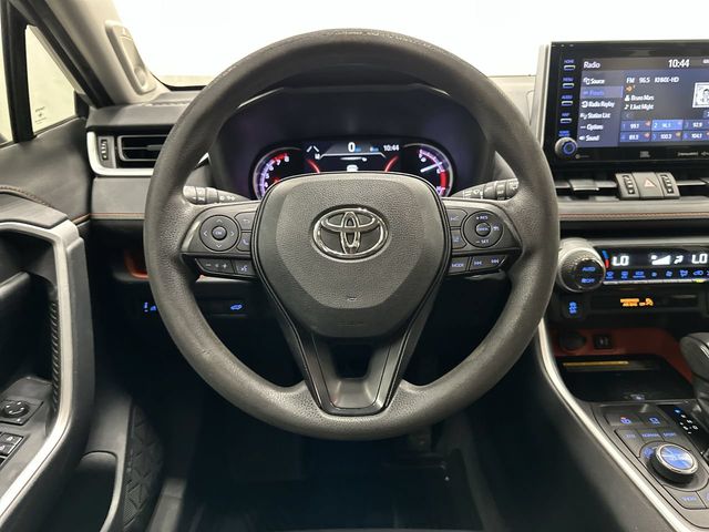 Thumbnail: 2019 Toyota RAV4 - 6