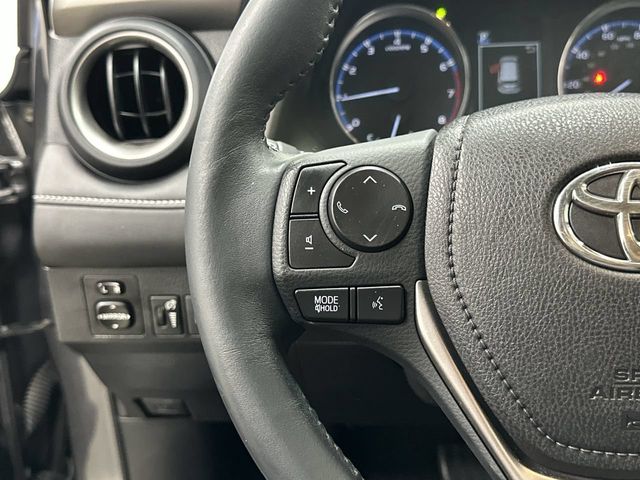 Thumbnail: 2017 Toyota RAV4 - 22