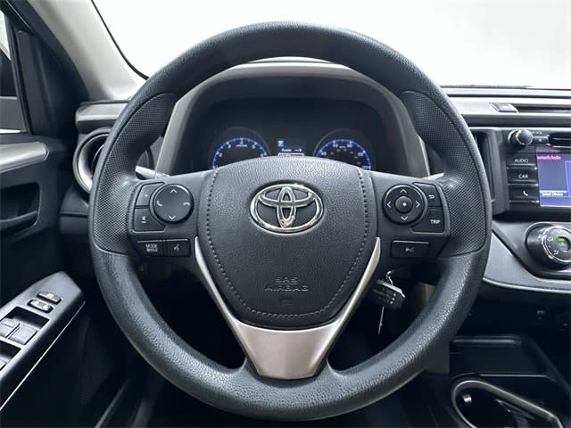 2017 Toyota RAV4 LE 12