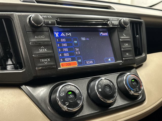 Thumbnail: 2013 Toyota RAV4 - 10
