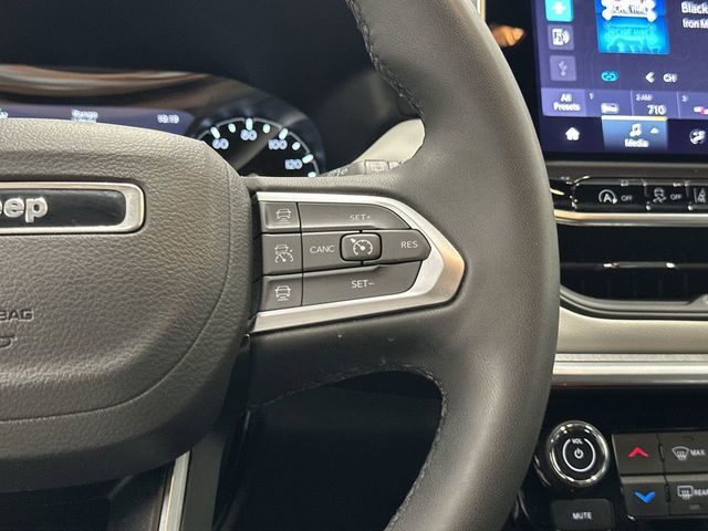 Thumbnail: 2025 Jeep Compass - 24