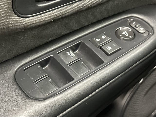 Thumbnail: 2022 Honda HR-V - 25