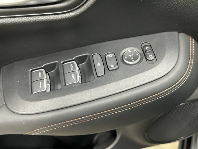 Thumbnail: 2024 Honda HR-V - 25