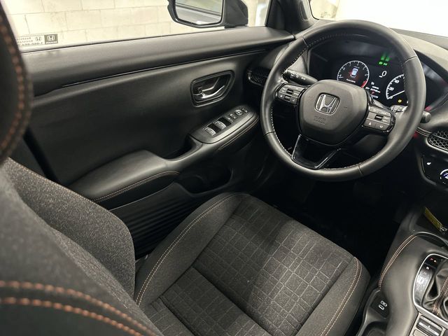 Thumbnail: 2025 Honda HR-V - 2