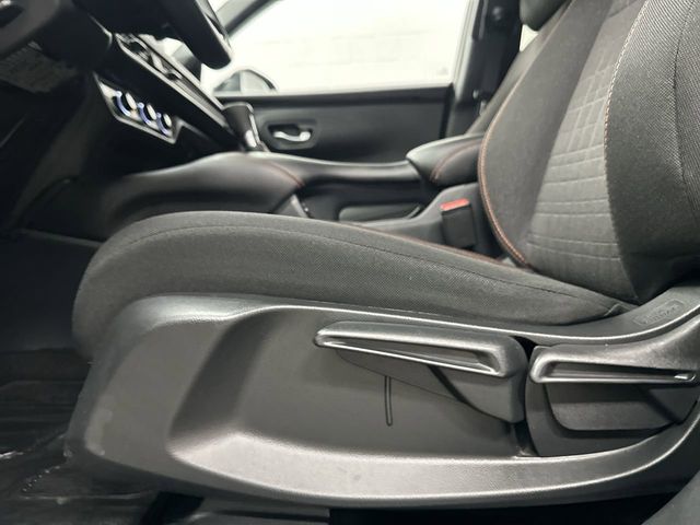 Thumbnail: 2025 Honda HR-V - 30