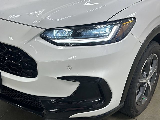 Thumbnail: 2025 Honda HR-V - 32