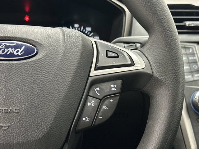 Thumbnail: 2017 Ford Fusion - 22