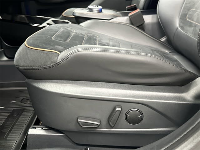 Thumbnail: 2022 Ford Mustang Mach-E - 28