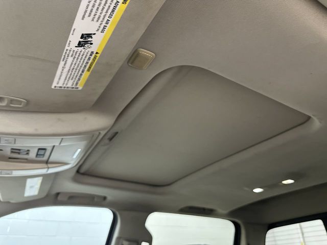 Thumbnail: 2015 Chevrolet Silverado 1500 - 30