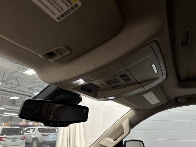Thumbnail: 2015 Chevrolet Silverado 1500 - 26