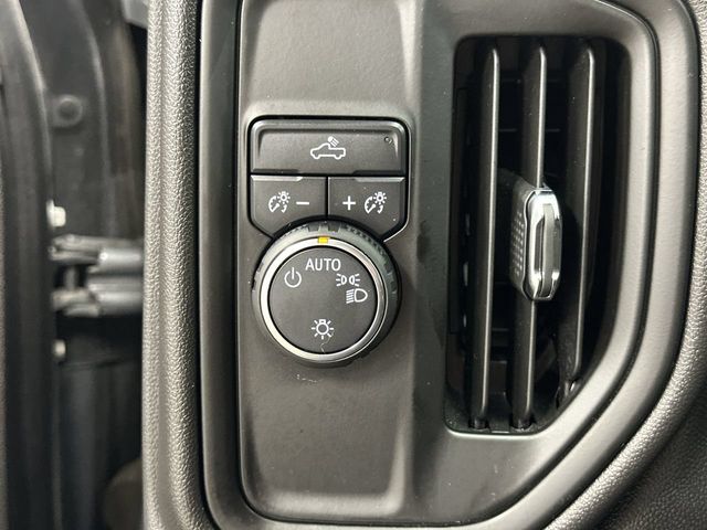 Thumbnail: 2020 Chevrolet Silverado 1500 - 24