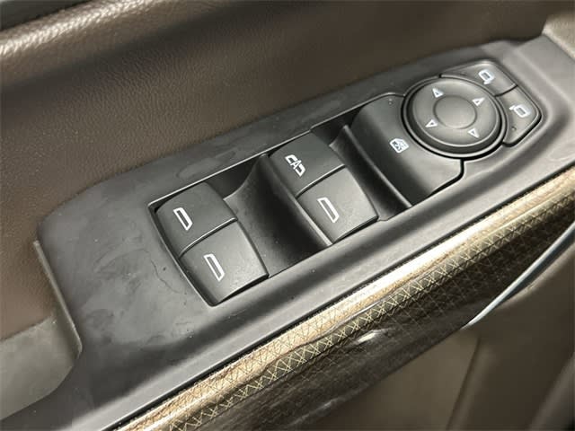 Thumbnail: 2020 Chevrolet Silverado 1500 - 25