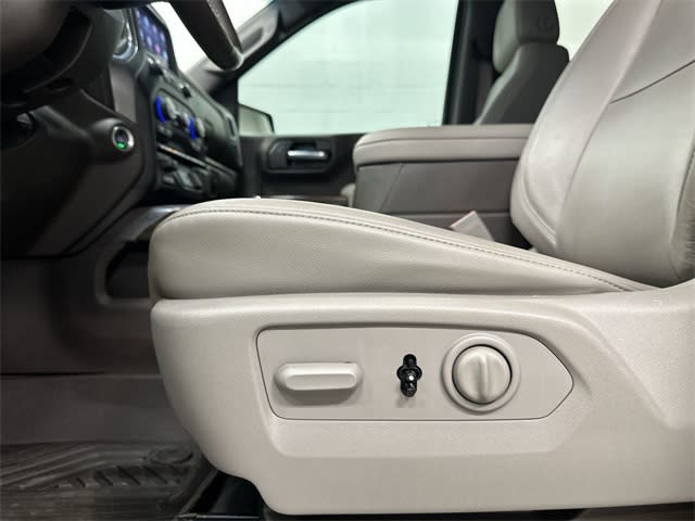 Thumbnail: 2020 Chevrolet Silverado 1500 - 30