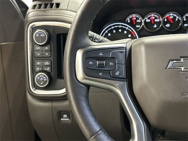 Thumbnail: 2020 Chevrolet Silverado 1500 - 22