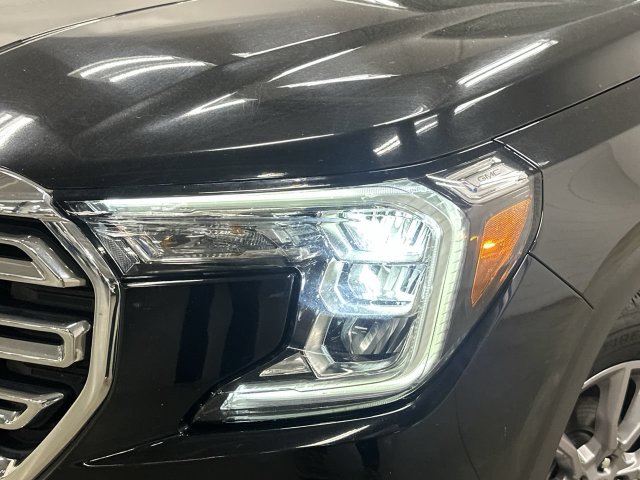 Thumbnail: 2024 GMC Terrain - 31