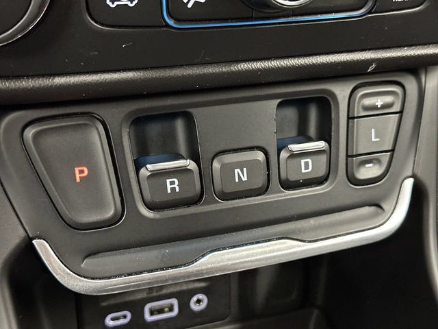 Thumbnail: 2020 GMC Terrain - 28