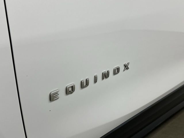 Thumbnail: 2024 Chevrolet Equinox - 4